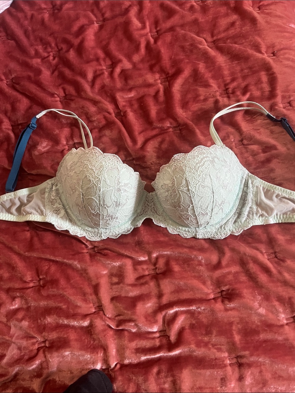 PINK Victoria's Secret Lace Underwire Bra in Light Beige with Blue Strap Accent